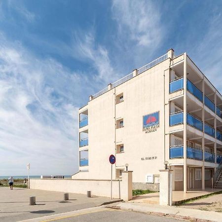 Apartamentos Denis Castelldefels Exterior foto