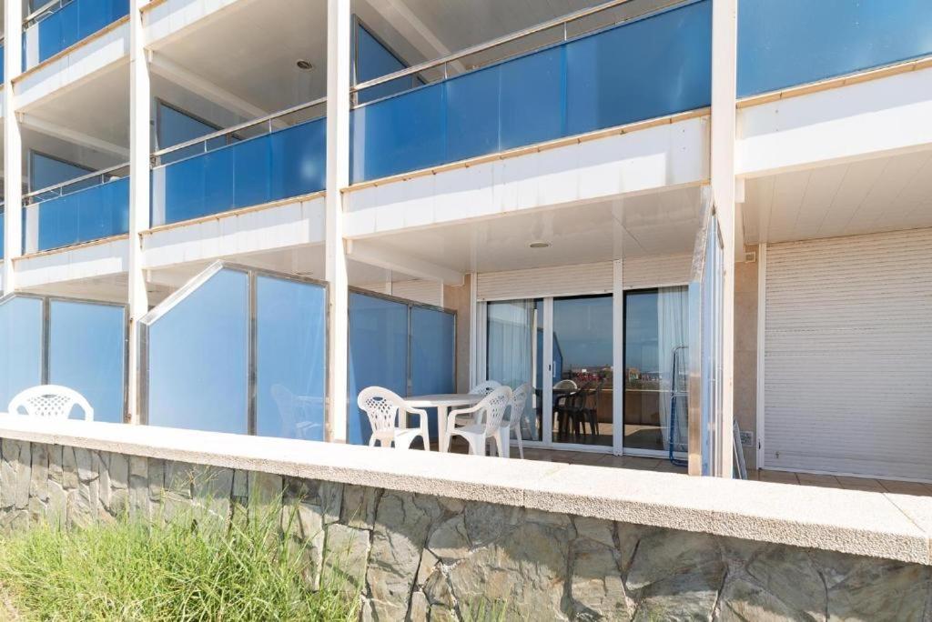 Apartamentos Denis Castelldefels Exterior foto
